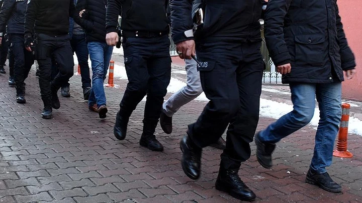 10 ilde uyuşturucu gelirlerini aklayanlara operasyon: 19 gözaltı... 6 milyar lira değerindeki mal varlığına el konuldu
